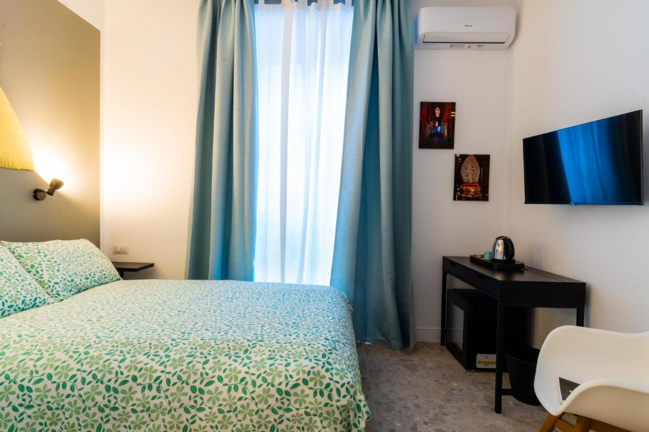 Bed and Breakfast Naos Neapel Exterior foto